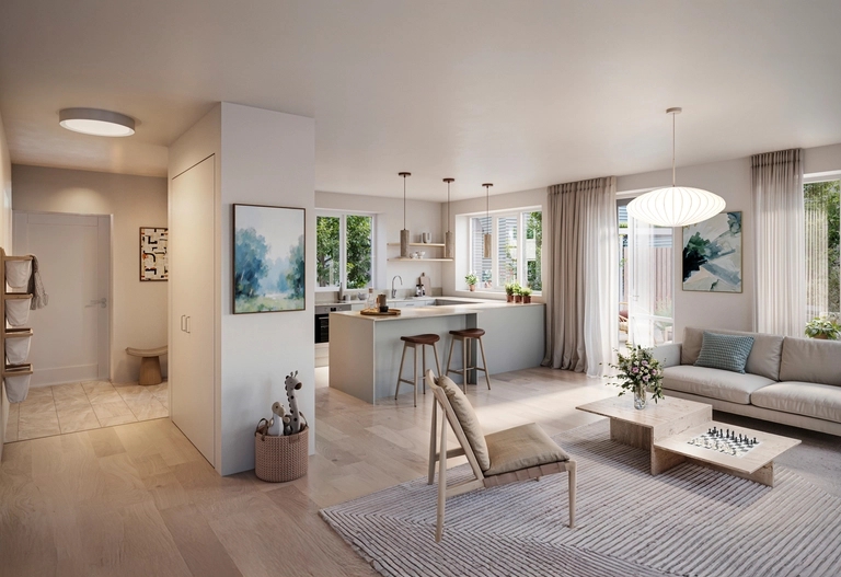 Parhus med modernt vardagsrum och kök i öppen planlösning med ljusa trägolv, neutrala möbler och stora fönster som släpper in naturligt ljus.